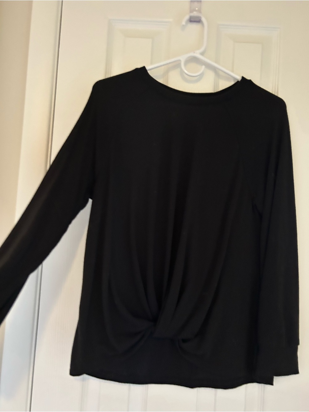 Time and Tru Black Long Sleeve Twist-Front Top